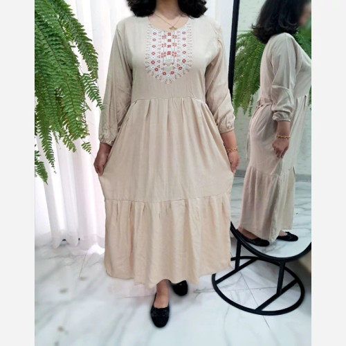 ساحلی آستیندار نخی